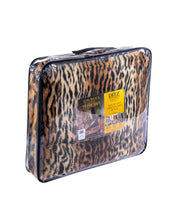 Load image into Gallery viewer, Tiger Faux Fur Throw
